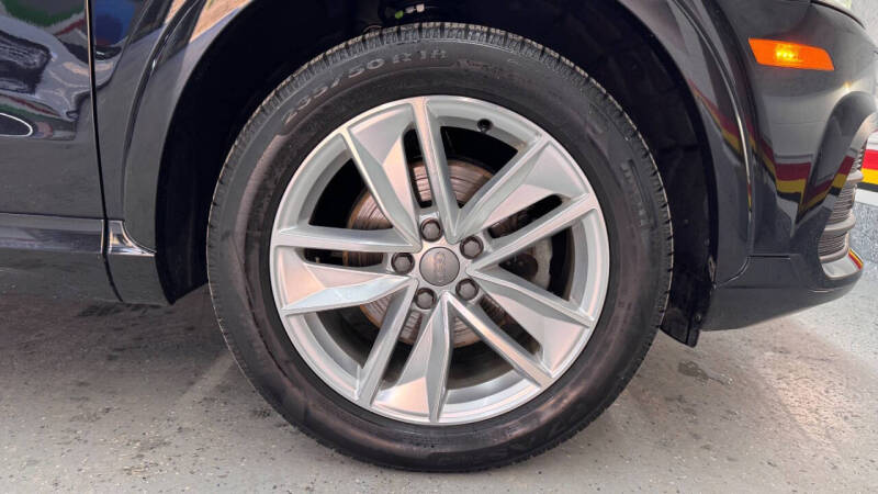 2016 Audi Q3 2.0T quattro Premium Plus