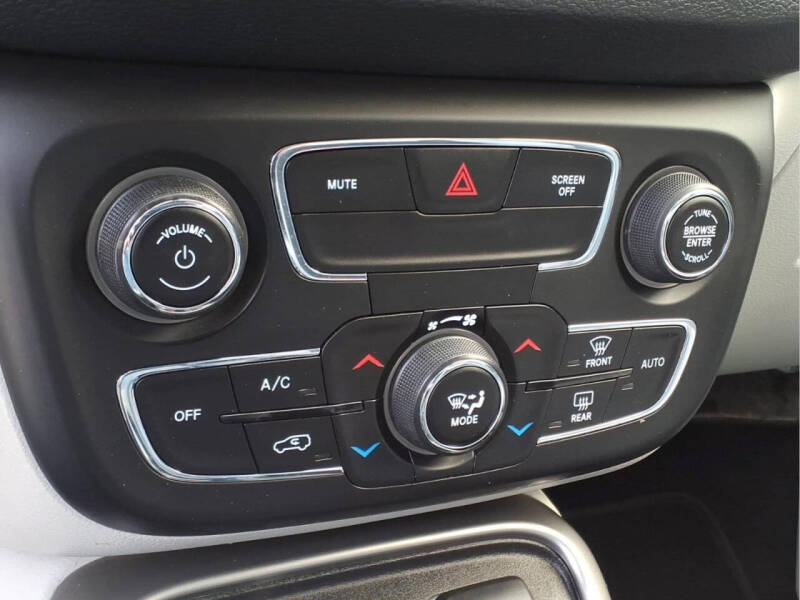 2018 Jeep Compass Sun and Wheel Edition