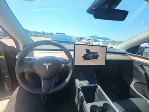 2023 Tesla Model Y Long Range