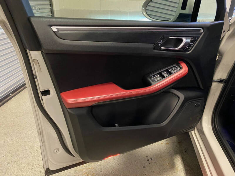 2021 Porsche Macan GTS