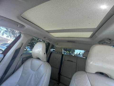 2013 Volvo XC60 3.2 Platinum