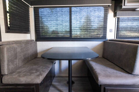 2023 Jayco Jay Dlight