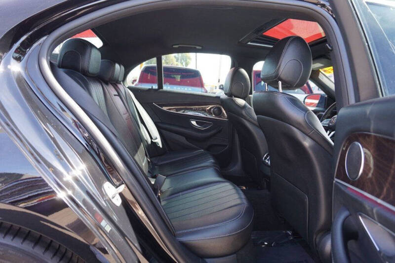 2019 Mercedes-Benz E-Class E 300