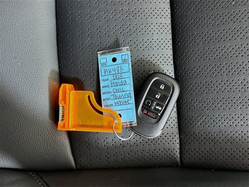 2023 Honda Civic Touring