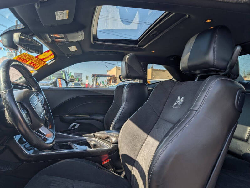2016 Dodge Challenger R/T Scat Pack
