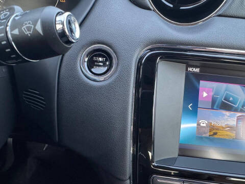 2016 Jaguar XJ R-Sport