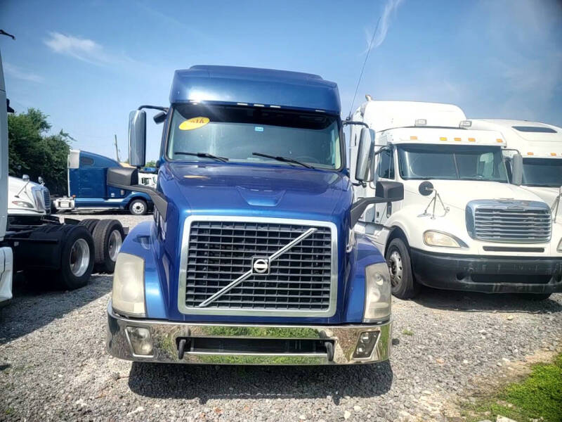 2016 Volvo VNL730