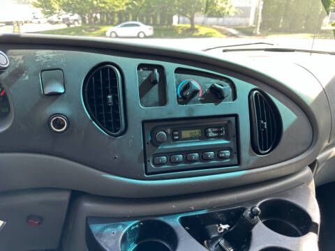 2008 Ford E-Series E-350 SD