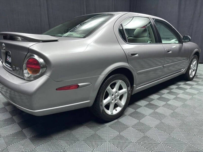 2002 Nissan Maxima