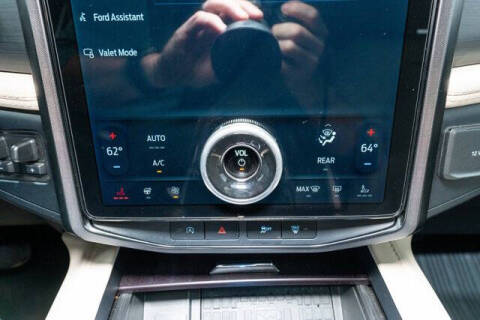 2023 Ford Expedition MAX Platinum