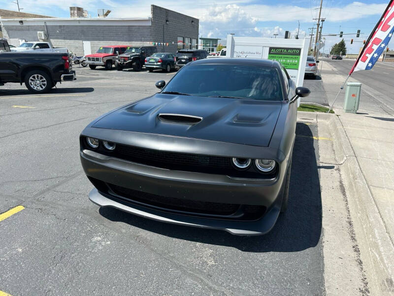 2015 Dodge Challenger SRT photo 37