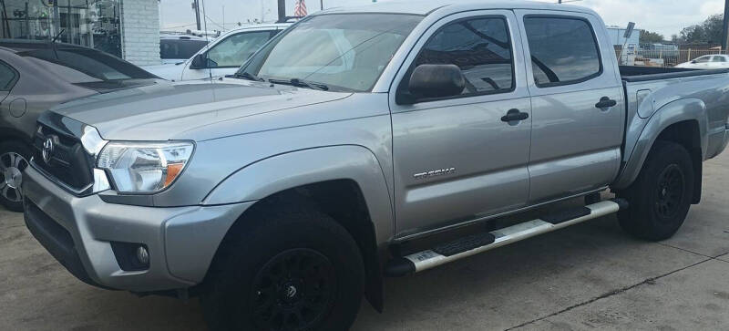 2015 Toyota Tacoma PreRunner's photo