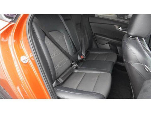 2021 Kia Forte GT Line