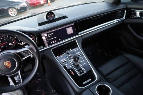 2019 Porsche Panamera