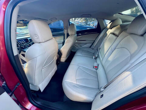 2018 Buick LaCrosse Essence