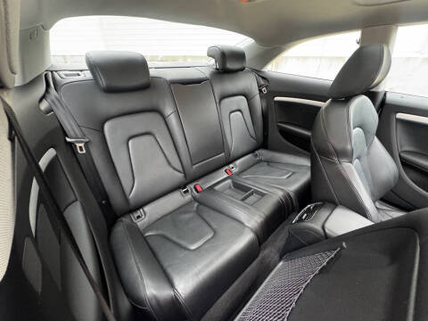 2012 Audi A5 2.0T quattro Premium Plus