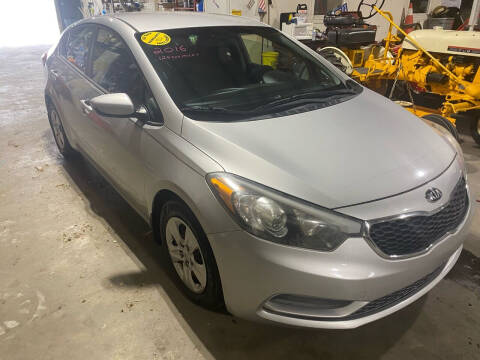 2016 Kia Forte for sale at Supreme Auto Sales in Mayfield KY