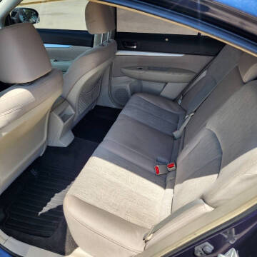 2013 Subaru Legacy 2.5i Premium