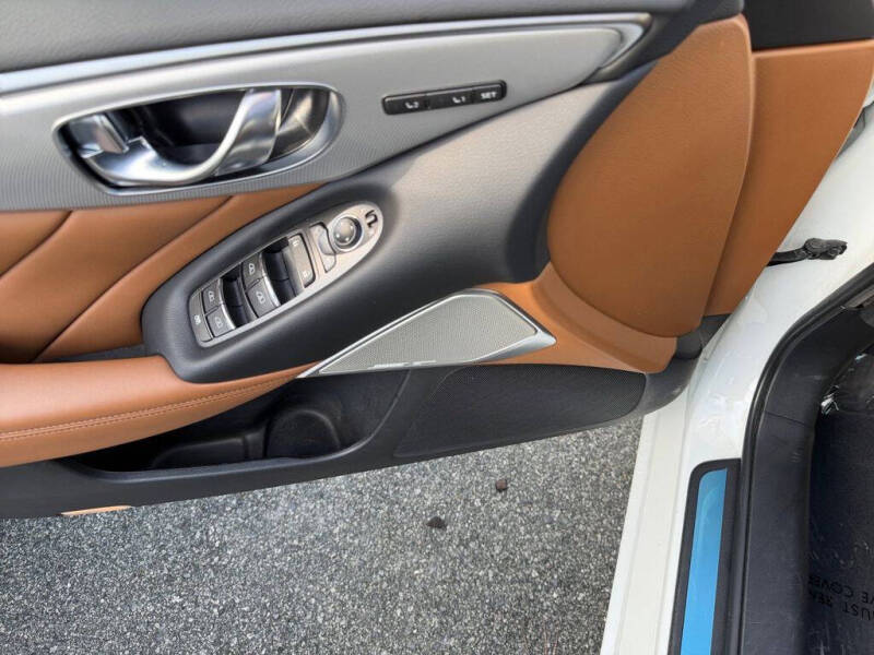 2024 Infiniti Q50 Luxe