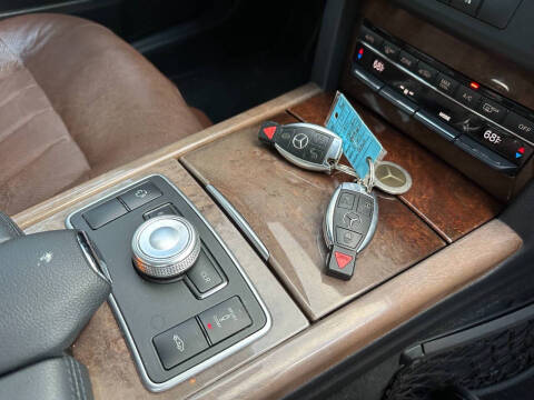 2010 Mercedes-Benz E-Class E 550 Sport