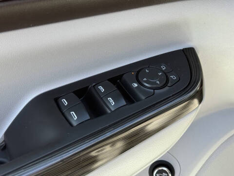 2020 GMC Acadia SLT