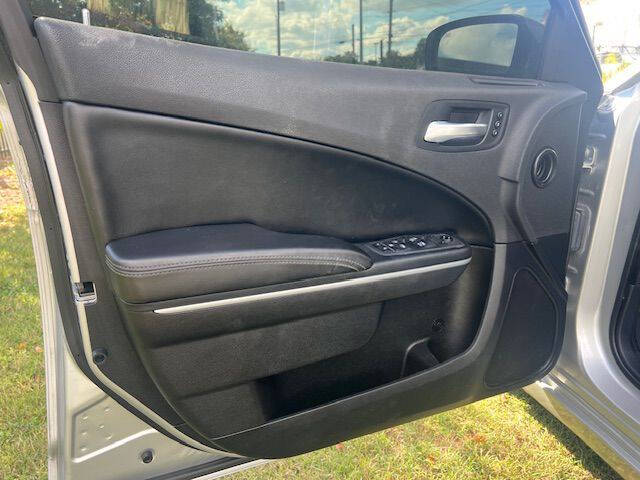 2020 Dodge Charger SXT