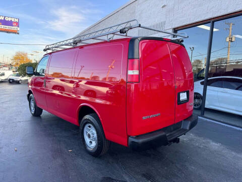 2015 GMC Savana 3500