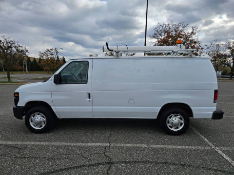 2013 Ford E-Series E-150