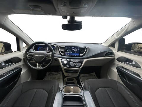 2021 Chrysler Pacifica Touring