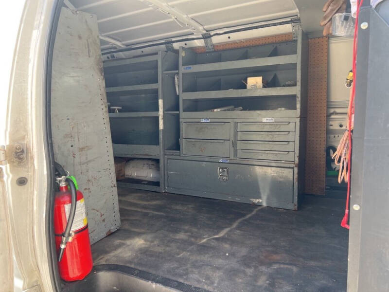 2003 Ford E-Series E-250