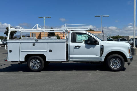 2025 Ford F-350 Super Duty XL