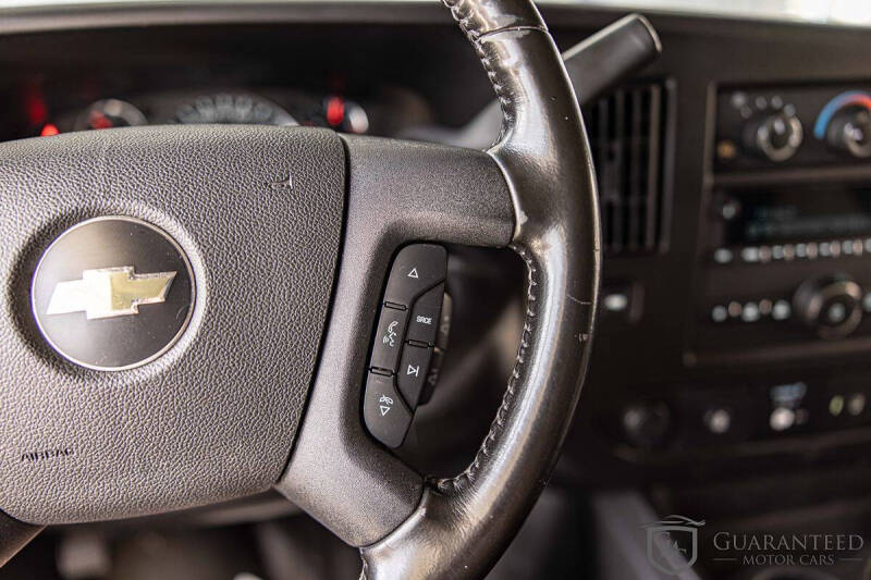2022 Chevrolet Express 2500