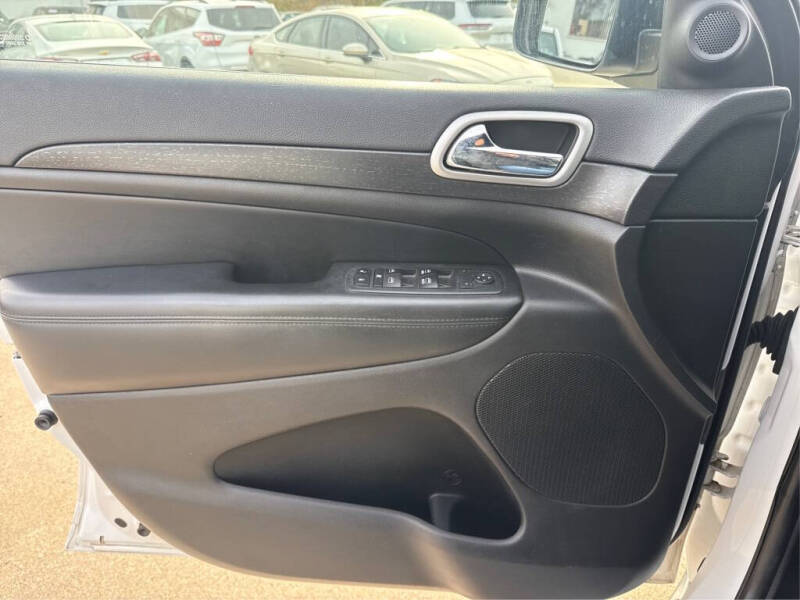 2018 Jeep Grand Cherokee Laredo