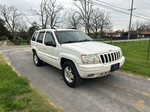 2000 Jeep Grand Cherokee for sale at TRAVIS AUTOMOTIVE in Corryton TN