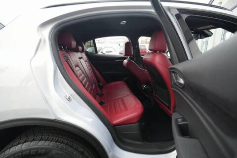 2022 Alfa Romeo Stelvio Sprint