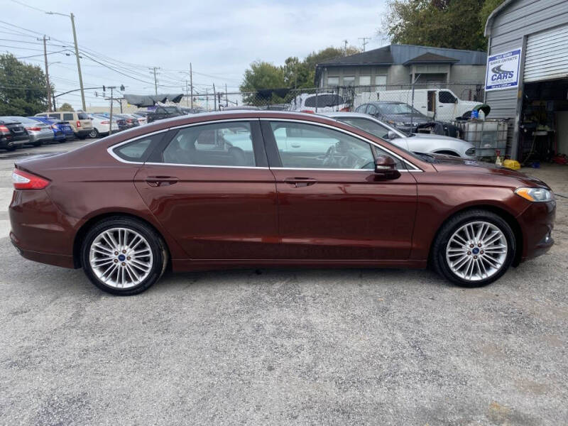 2016 Ford Fusion SE