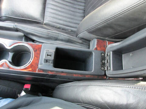 2004 Ford Thunderbird Deluxe