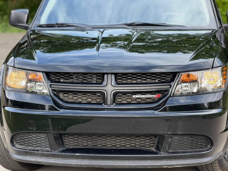 2020 Dodge Journey SE Value