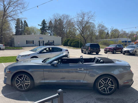 2023 Ford Mustang EcoBoost