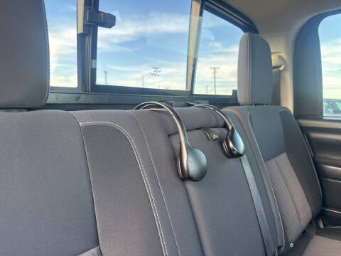 2021 Nissan Titan SV