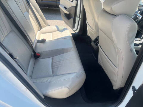 2018 Honda Accord Hybrid EX-L w/Navi