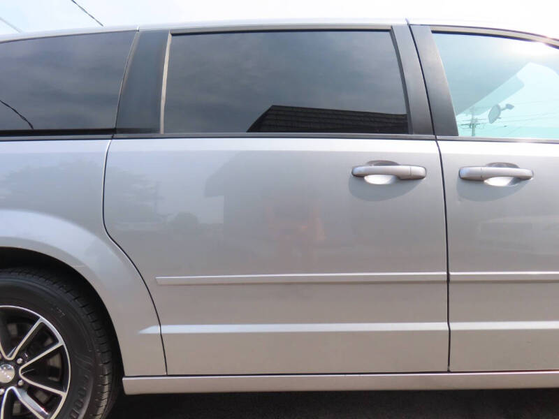 2016 Dodge Grand Caravan R/T