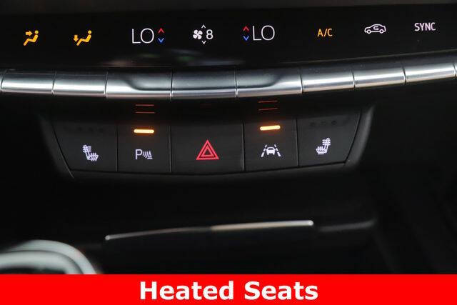 2024 Cadillac XT4 Luxury