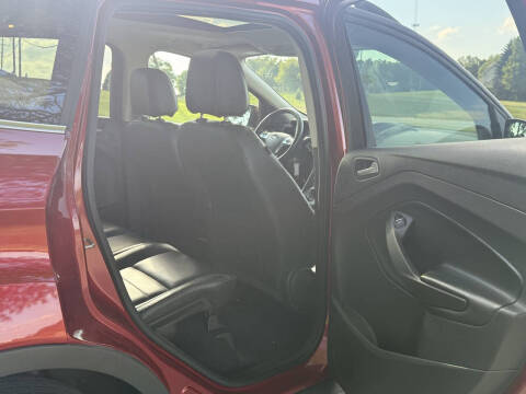 2015 Ford Escape SE