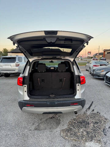 2017 GMC Acadia SLE-1