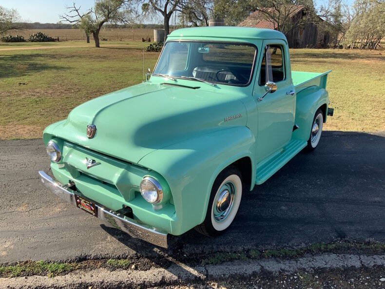 1954 Ford F-100