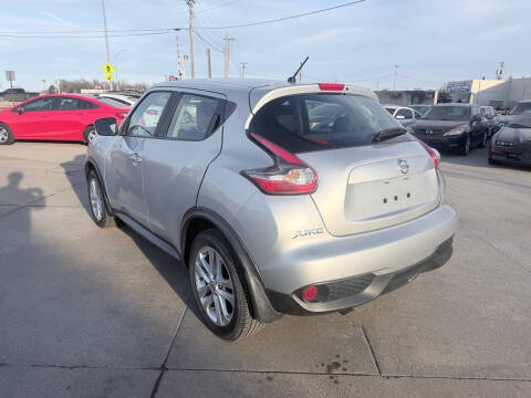 2016 Nissan JUKE S