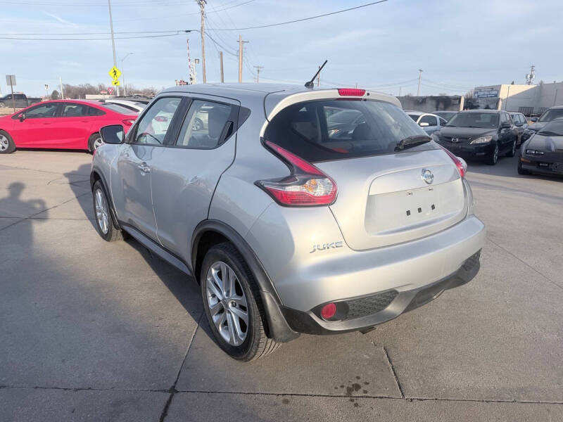 2016 Nissan JUKE S