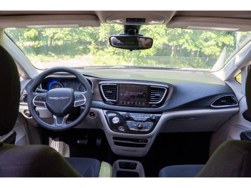 2017 Chrysler Pacifica Touring