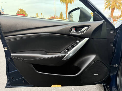 2016 Mazda MAZDA6 i Touring